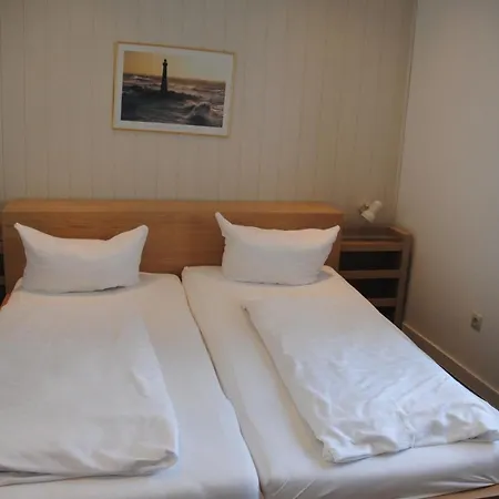 Apartment Jann-berghaus-strasse 16 Whg Grolle *